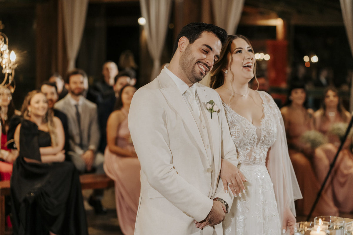 casamento, wedding, noiva, dia da noiva, bride, vestido de noiva, maquiagem de noiva, cerimônia de casamento, dia do noivo, sítio são jorge, casamento temático, disney, casamento tema disney