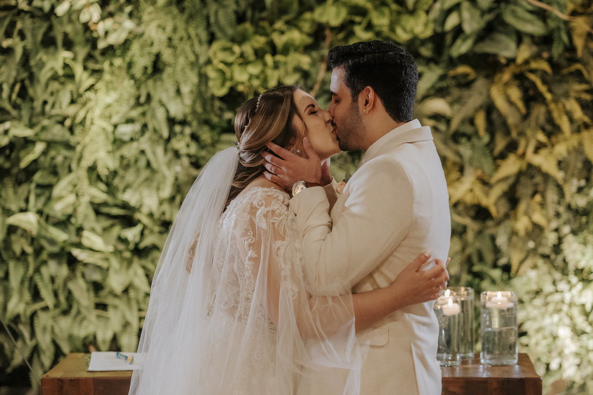 casamento, wedding, noiva, dia da noiva, bride, vestido de noiva, maquiagem de noiva, cerimônia de casamento, dia do noivo, sítio são jorge, casamento temático, disney, casamento tema disney