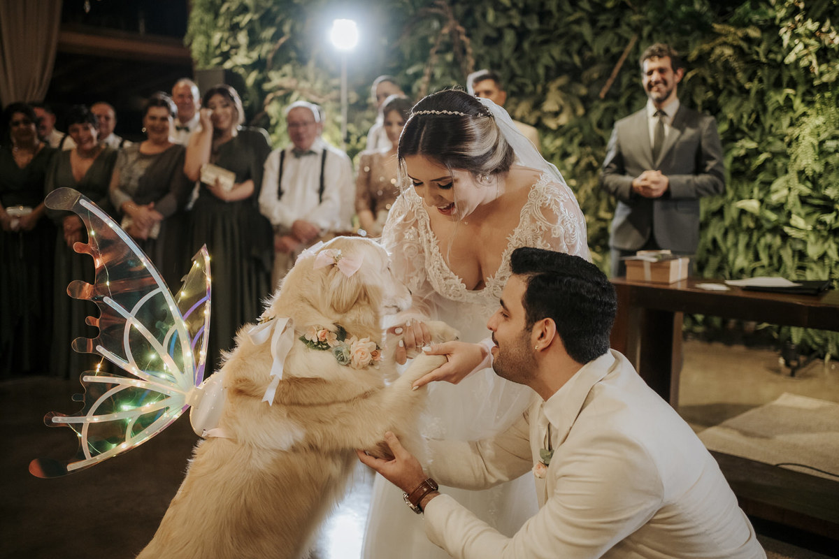 casamento, wedding, noiva, dia da noiva, bride, vestido de noiva, maquiagem de noiva, cerimônia de casamento, dia do noivo, sítio são jorge, casamento temático, disney, casamento tema disney