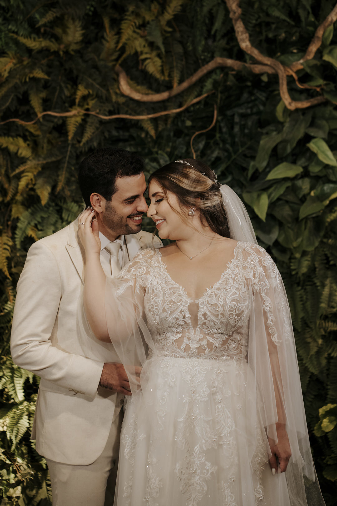 casamento, wedding, noiva, dia da noiva, bride, vestido de noiva, maquiagem de noiva, cerimônia de casamento, dia do noivo, sítio são jorge, casamento temático, disney, casamento tema disney