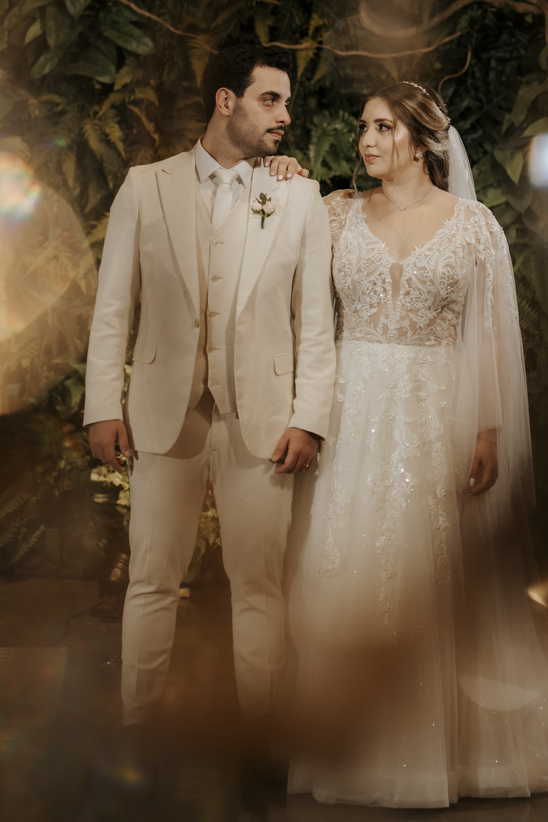 casamento, wedding, noiva, dia da noiva, bride, vestido de noiva, maquiagem de noiva, cerimônia de casamento, dia do noivo, sítio são jorge, casamento temático, disney, casamento tema disney