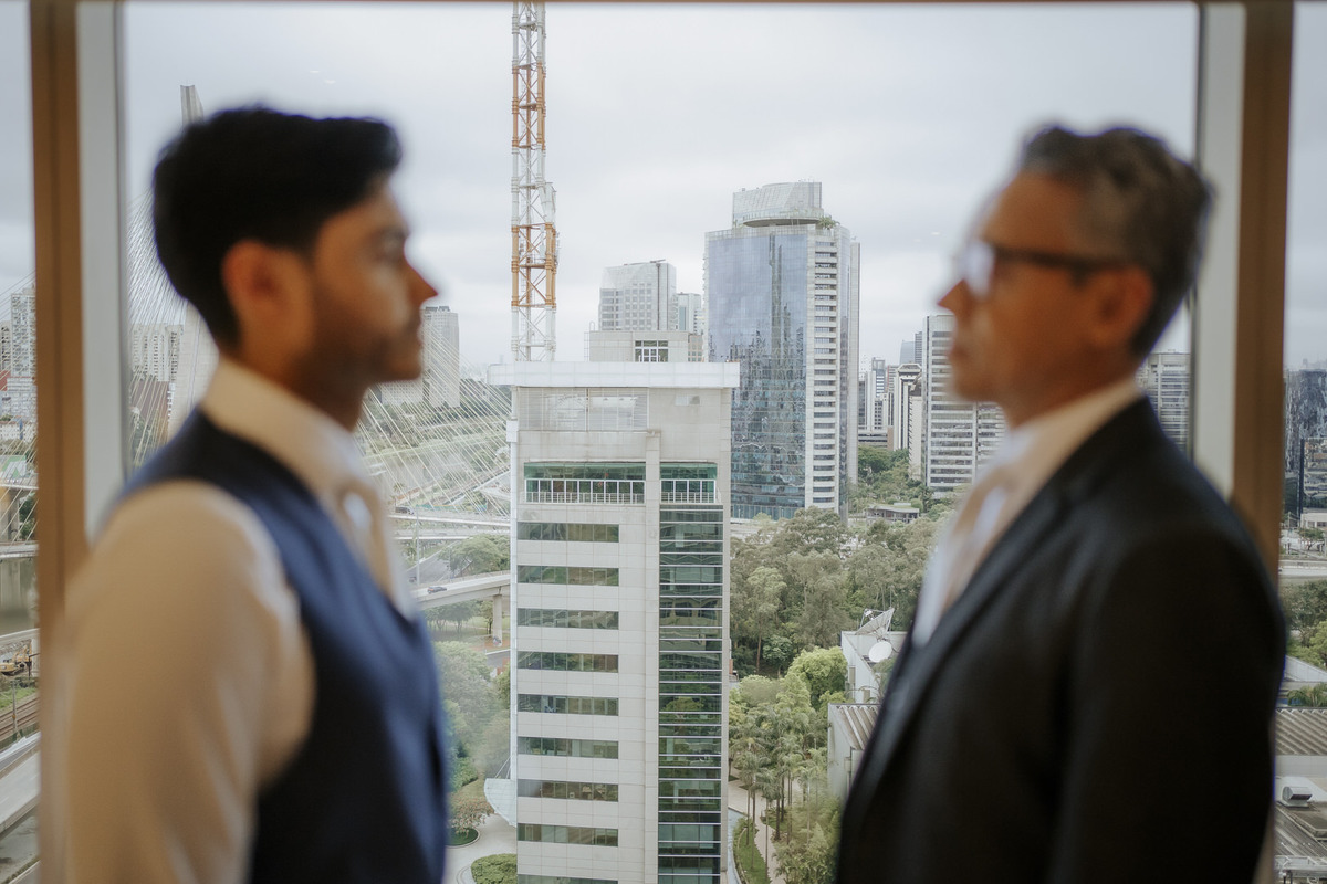 wedding, casamento, pre-wedding, pré-wedding, cerimônia religiosa, cerimônia católica, casamento católico, fotos de noivos, noivos, dia da noiva, dia do noivo, paisagem ponte estaiada