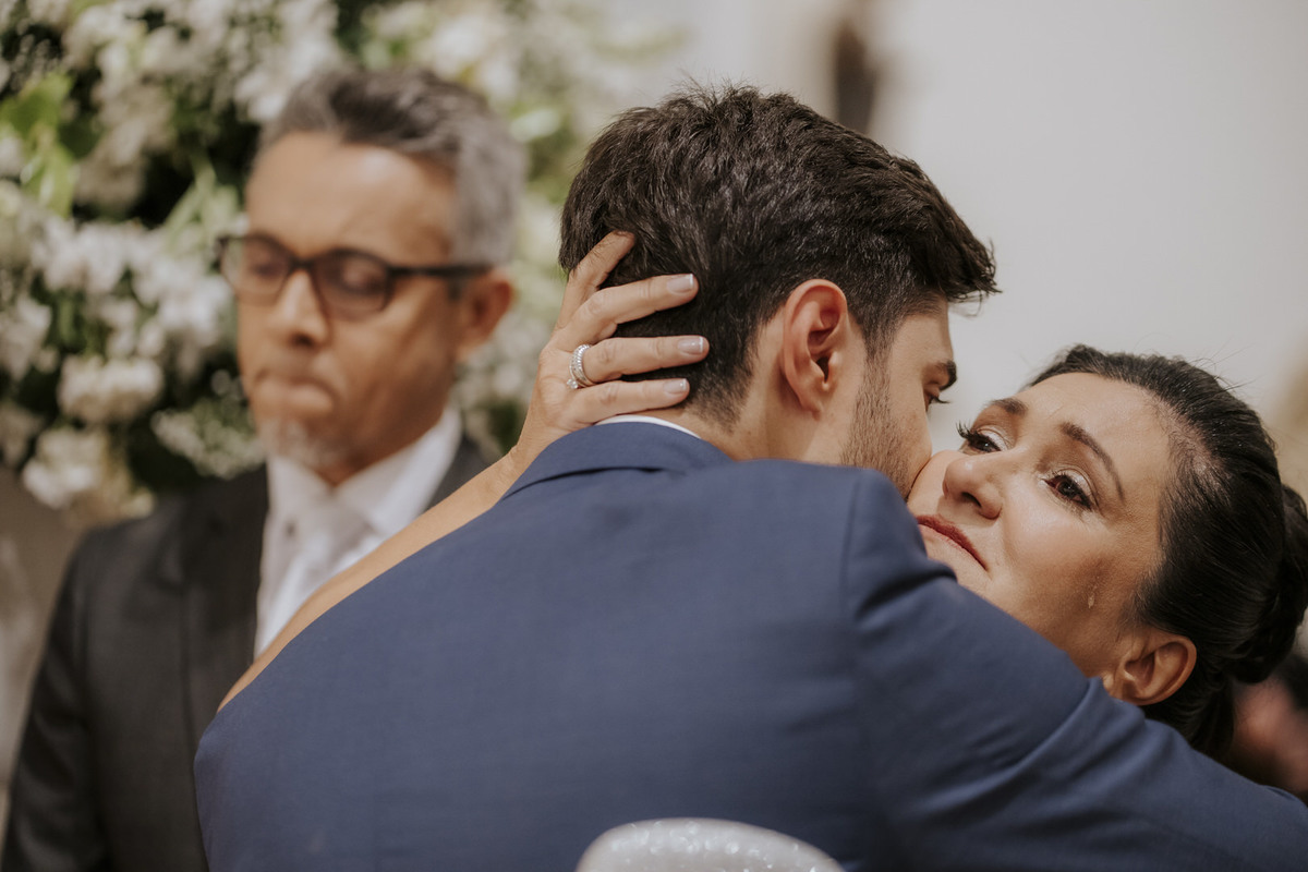 wedding, casamento, pre-wedding, pré-wedding, cerimônia religiosa, cerimônia católica, fotos de noivos, noivos, paróquia são josé jardim europa, casamento católico