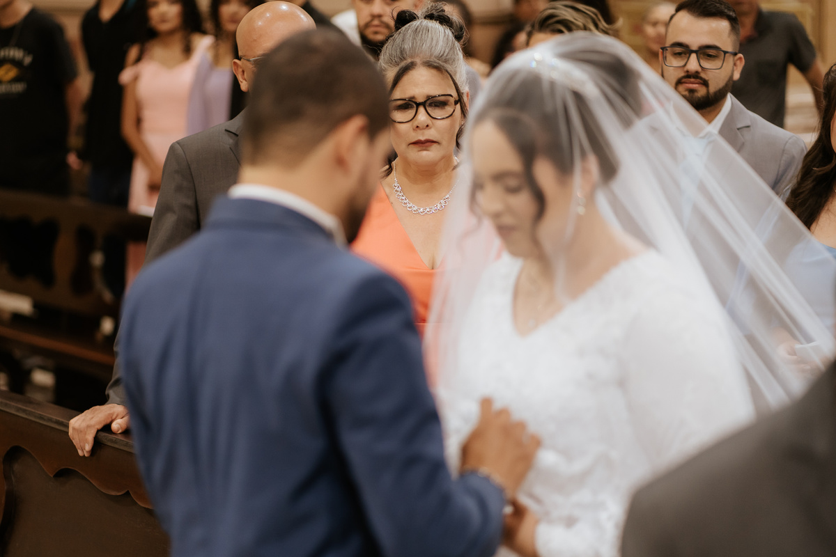 wedding, casamento, cerimônia religiosa, cerimônia católica, casamento católico, casamento tradicional, fotografia de casamento, casamento na igreja, casamento na igreja católica, fotos de noivos, casamento na Paróquia Nossa Senhora da Boa Viagem SBC