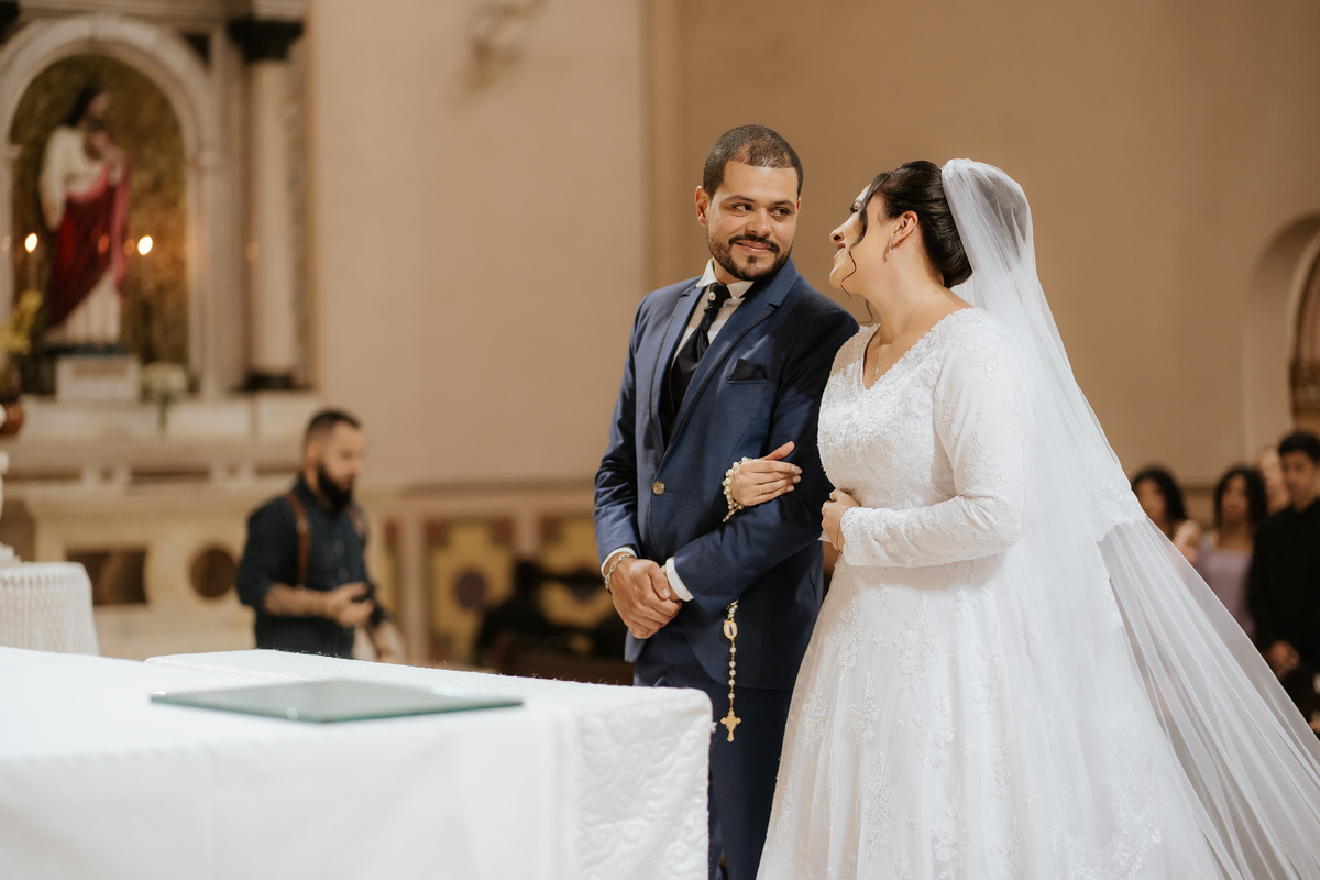 wedding, casamento, cerimônia religiosa, cerimônia católica, casamento católico, casamento tradicional, fotografia de casamento, casamento na igreja, casamento na igreja católica, fotos de noivos, casamento na Paróquia Nossa Senhora da Boa Viagem SBC