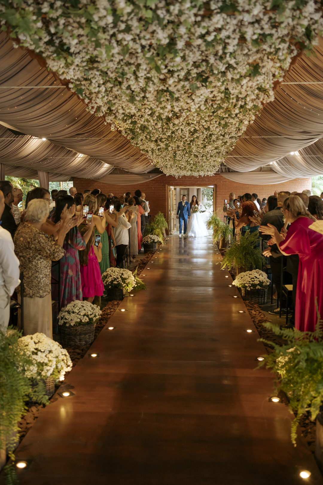 casamento, wedding, pré-wedding, casamento externo, casamento ao ar livre, casamento no campo, casamento na chuva, chuva no casamento, cerimônia de casamento, fotografia de casamento, fotografia de casal, fotógrafo de casamento, recanto flor da vila