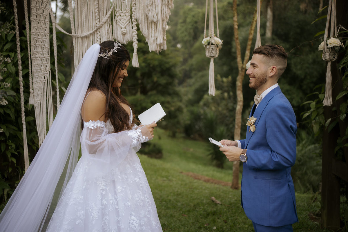 casamento, wedding, pré-wedding, casamento externo, casamento ao ar livre, casamento no campo, casamento na chuva, chuva no casamento, cerimônia de casamento, fotografia de casamento, fotografia de casal, fotógrafo de casamento, recanto flor da vila