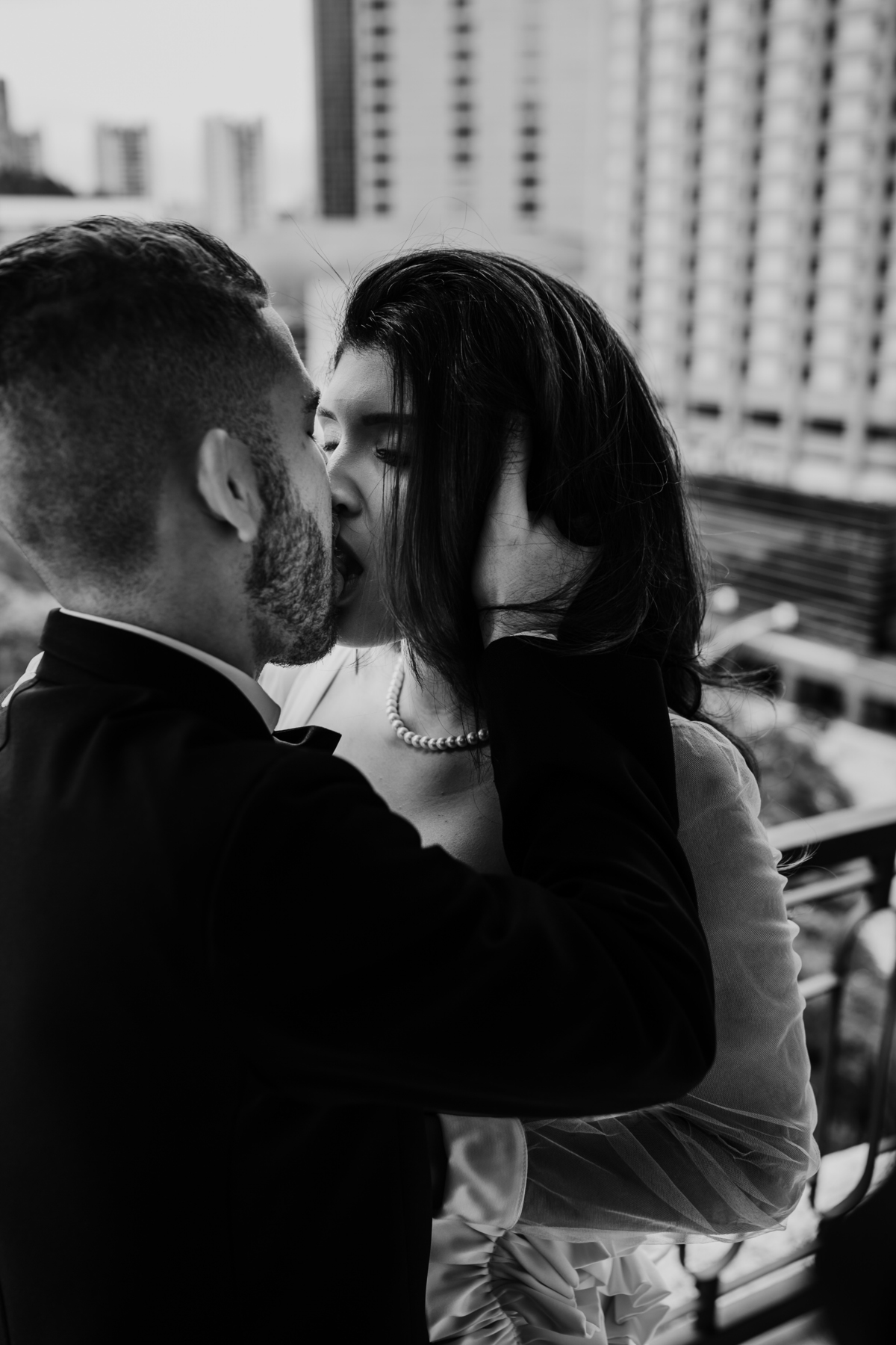 ensaio fotográfico, ensaio de casal, pré-wedding, ensaio de fotos, ensaio de foto, prewedding, ensaio pré-casamento, ensaio fotográfico pré-casamento, ensaio de casal diferente, ensaio casal interno, casamento, wedding, noivos, fotos de noivos