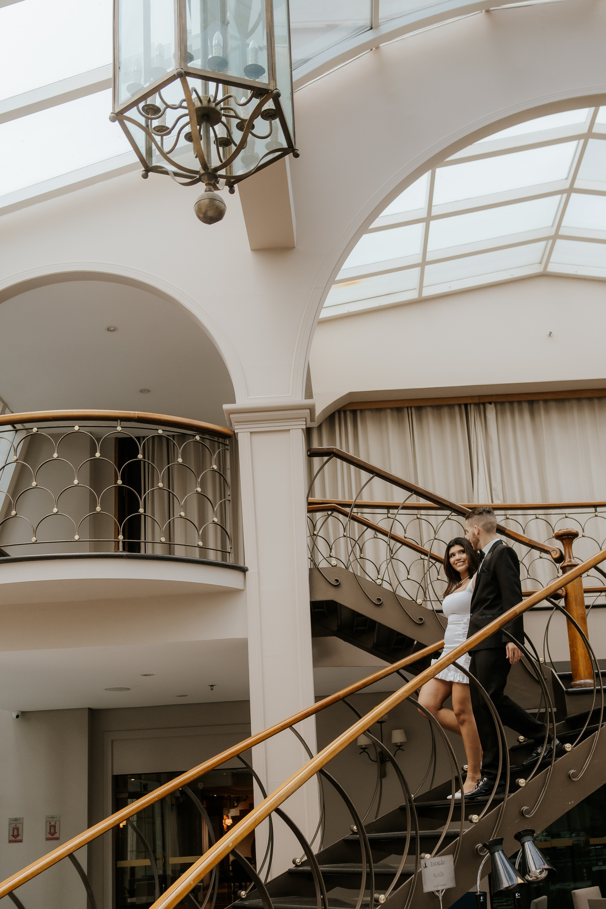 ensaio fotográfico, ensaio de casal, pré-wedding, ensaio de fotos, ensaio de foto, prewedding, ensaio pré-casamento, ensaio fotográfico pré-casamento, ensaio de casal diferente, ensaio casal interno, casamento, wedding, noivos, fotos de noivos