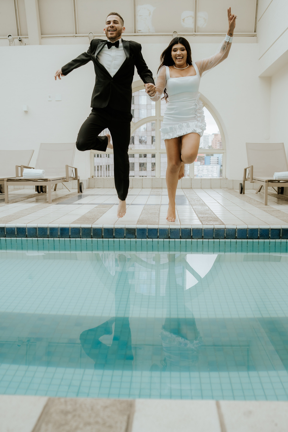 ensaio fotográfico, ensaio de casal, pré-wedding, ensaio de fotos, ensaio de foto, prewedding, ensaio pré-casamento, ensaio fotográfico pré-casamento, ensaio de casal diferente, ensaio casal interno, casamento, wedding, noivos, fotos de noivos