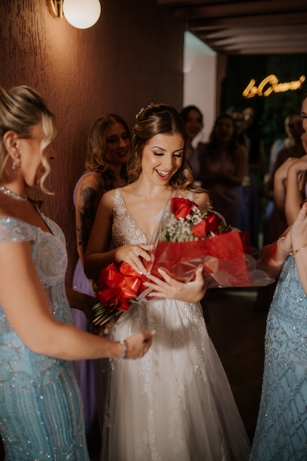 wedding, casamento, foto de casamento, fotografia de casamento, casamento no campo, madrinhas, vestido de noiva, wedding dress, dia da noiva, bride 