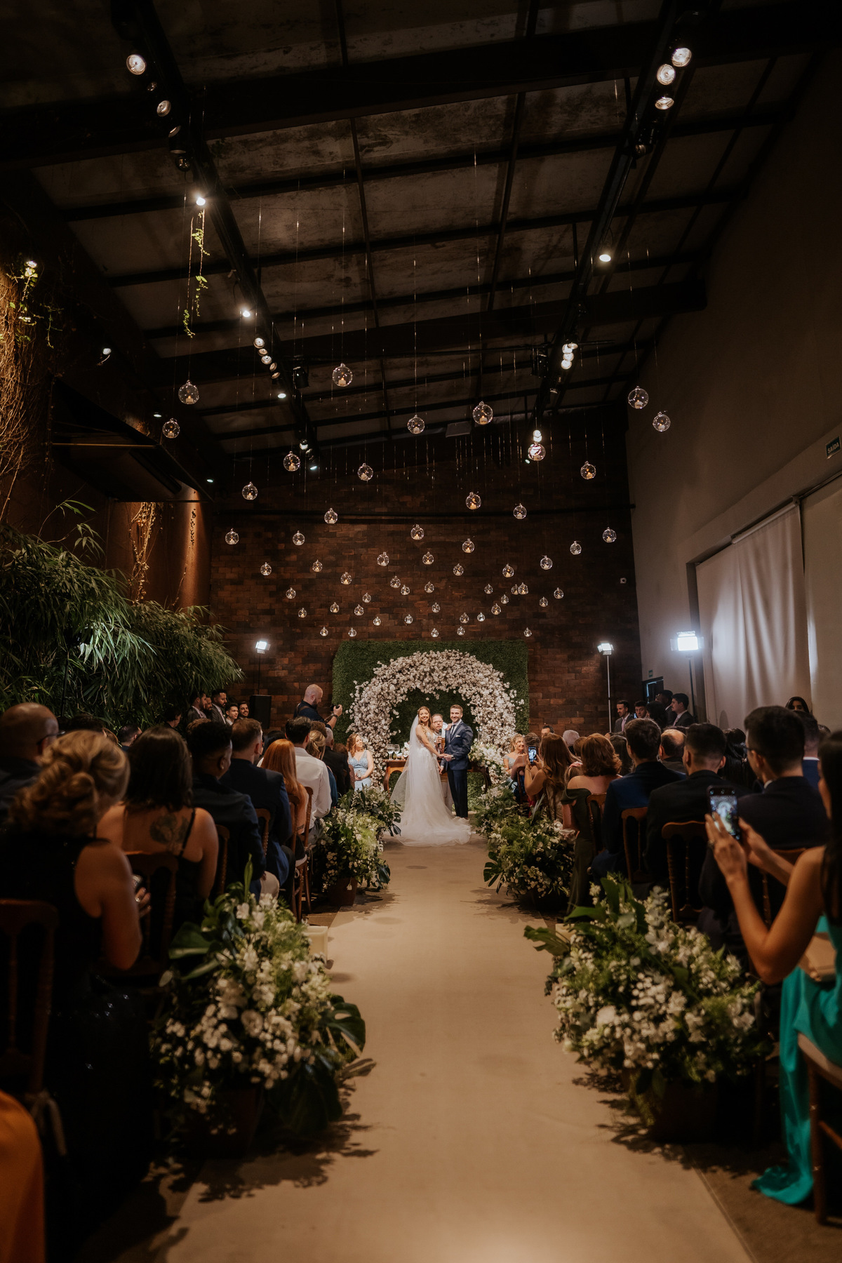 wedding, casamento, foto de casamento, fotografia de casamento, casamento no campo, madrinhas, vestido de noiva, wedding dress, dia da noiva, bride 