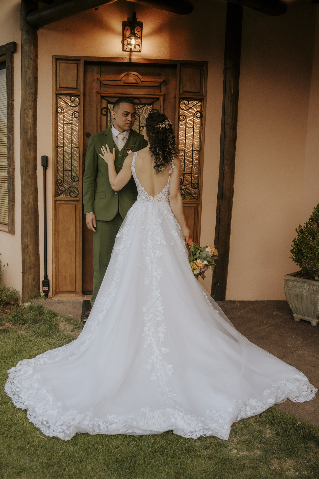 casamento, wedding, pré-wedding, casamento externo, casamento ao ar livre, casamento no campo, cerimônia de casamento, fotografia de casamento, fotografia de casal, fotógrafo de casamento, araucária village, festa de casamento, pet no casamento