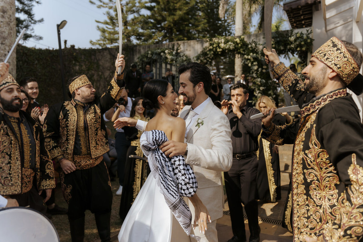 festa libanesa, cerimônia de casamento judaico, casamento, wedding, pre-wedding, casamento íntimo, cerimônia religiosa, casamento na casa da família, casamento no quintal de casa, casamento casa de campo, cerimônia externa