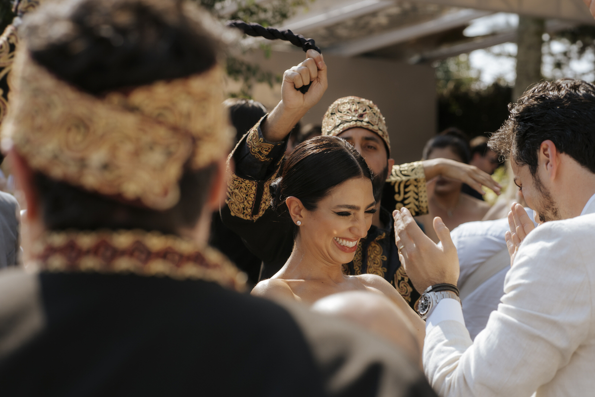 festa libanesa, cerimônia de casamento judaico, casamento, wedding, pre-wedding, casamento íntimo, cerimônia religiosa, casamento na casa da família, casamento no quintal de casa, casamento casa de campo, cerimônia externa