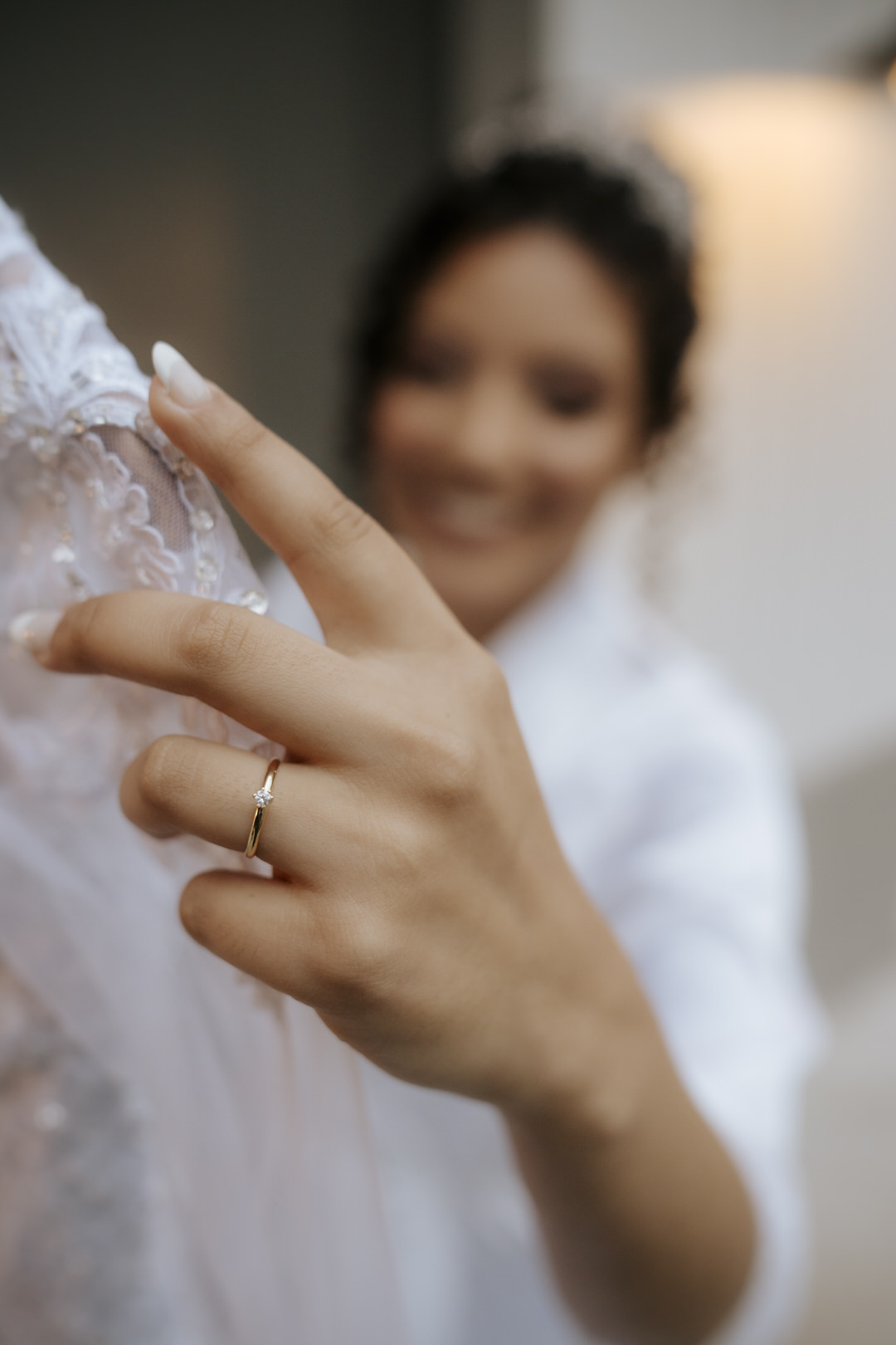 casamento, wedding, noiva, dia da noiva, bride, vestido de noiva, maquiagem de noiva, cerimônia de casamento, dia do noivo, sítio são jorge, casamento da congregação cristã, cerimônia religiosa, cerimônia do véu, primeiro beijo no casamento