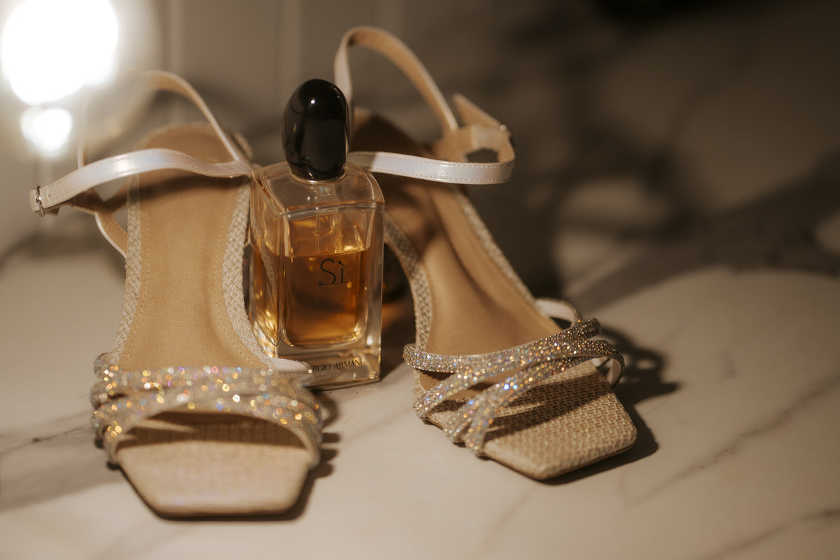 casamento, wedding, noiva, dia da noiva, bride, vestido de noiva, maquiagem de noiva, cerimônia de casamento, dia do noivo, sítio são jorge, casamento da congregação cristã, cerimônia religiosa, cerimônia do véu, primeiro beijo no casamento