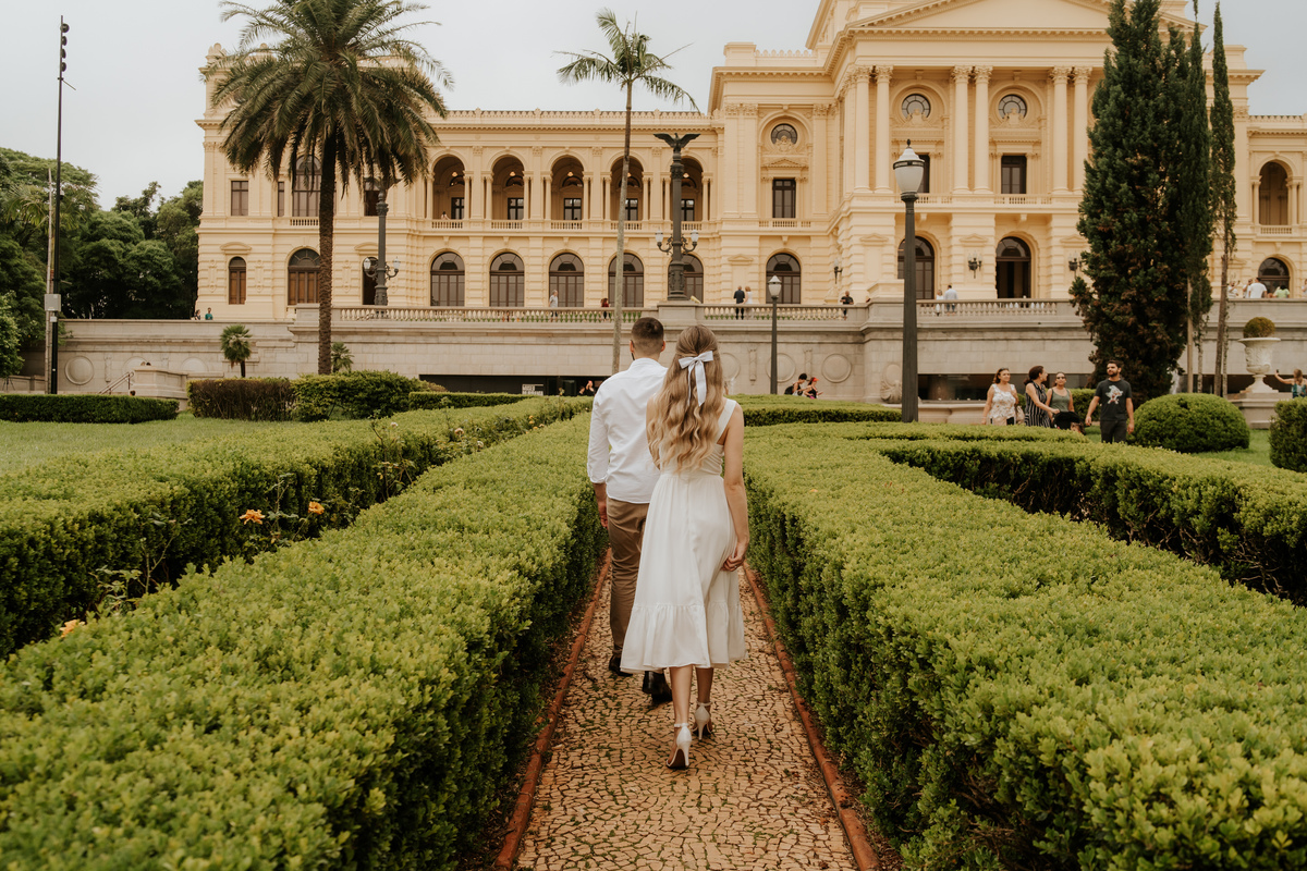 ensaio, ensaio de casal, pré-wedding, casamento, wedding, museu do ipiranga, ensaio fotográfico