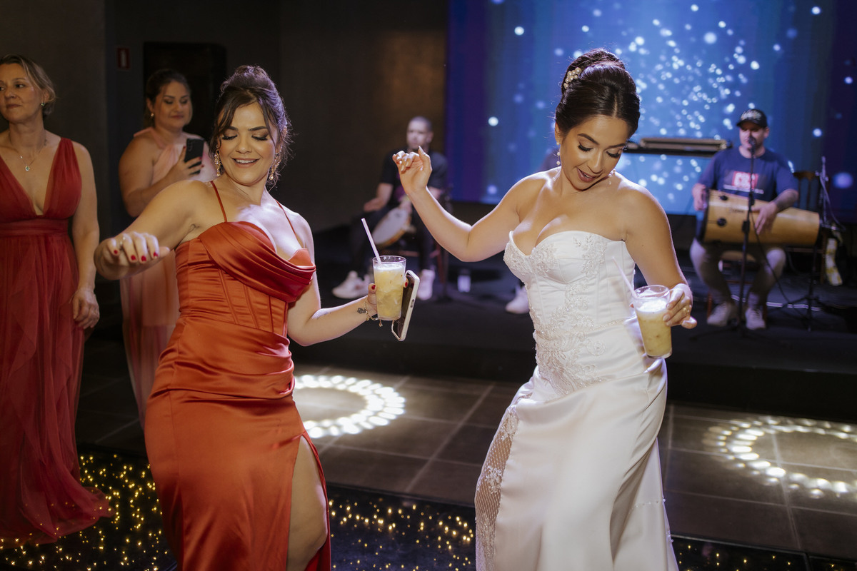 wedding, casamento, pre-wedding, destination wedding, casamento externo, cerimônia externo, casamento no campo, dia da noiva, wedding dress, vestido de noiva, noivos, fotografia de casamento, foto de casamento, fotógrafo de casamento, grupo tangarao