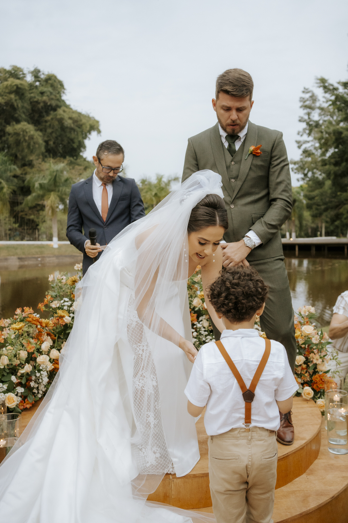 wedding, casamento, pre-wedding, destination wedding, casamento externo, cerimônia externo, casamento no campo, dia da noiva, wedding dress, vestido de noiva, noivos, fotografia de casamento, foto de casamento, fotógrafo de casamento, grupo tangarao