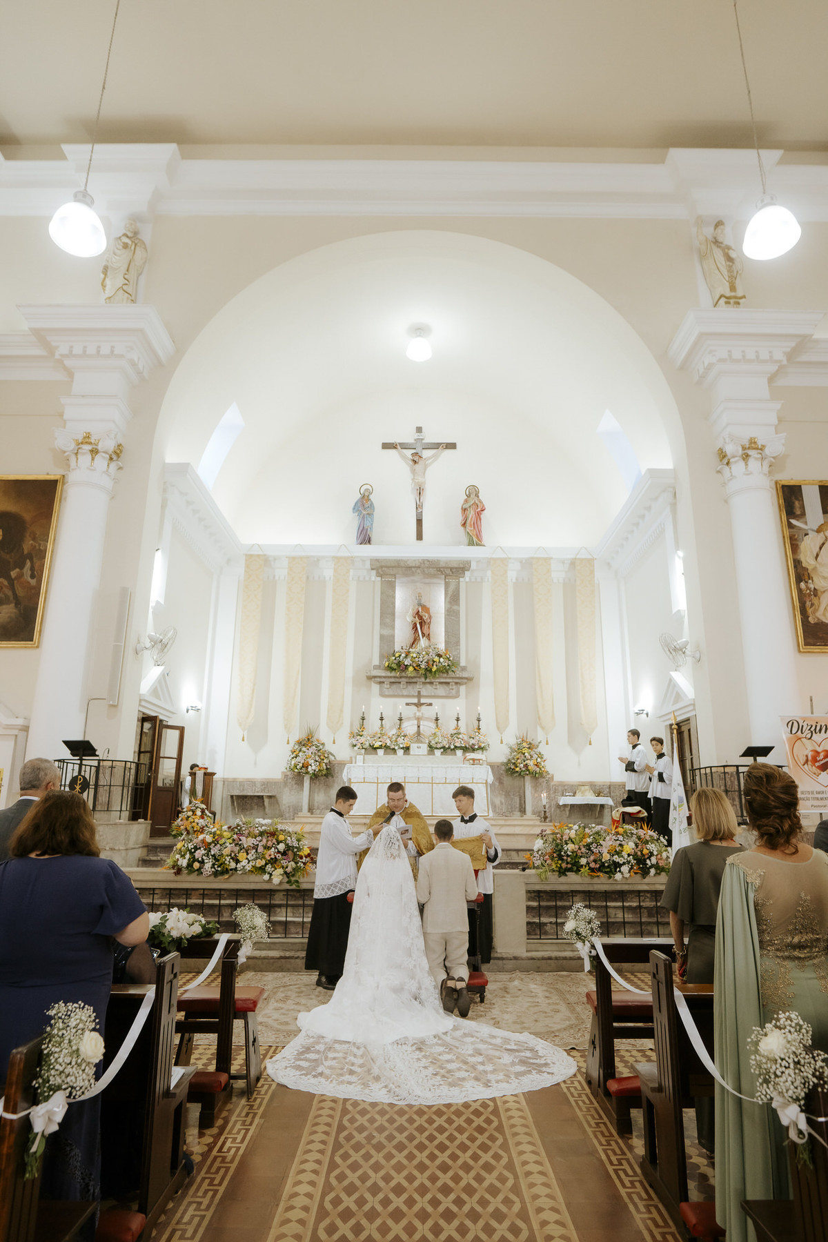 wedding, casamento, cerimônia religiosa, cerimônia católica, casamento católico, casamento tradicional, fotografia de casamento, casamento na igreja, casamento na igreja católica, fotos de noivos, Paróquia São Paulo Apóstolo, fotografia de casamento