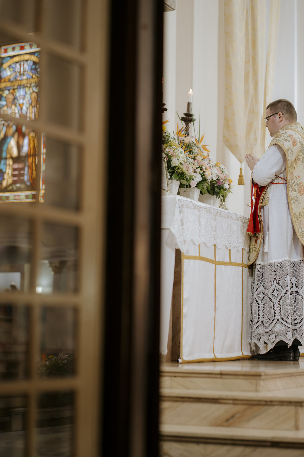 wedding, casamento, cerimônia religiosa, cerimônia católica, casamento católico, casamento tradicional, fotografia de casamento, casamento na igreja, casamento na igreja católica, fotos de noivos, Paróquia São Paulo Apóstolo, fotografia de casamento