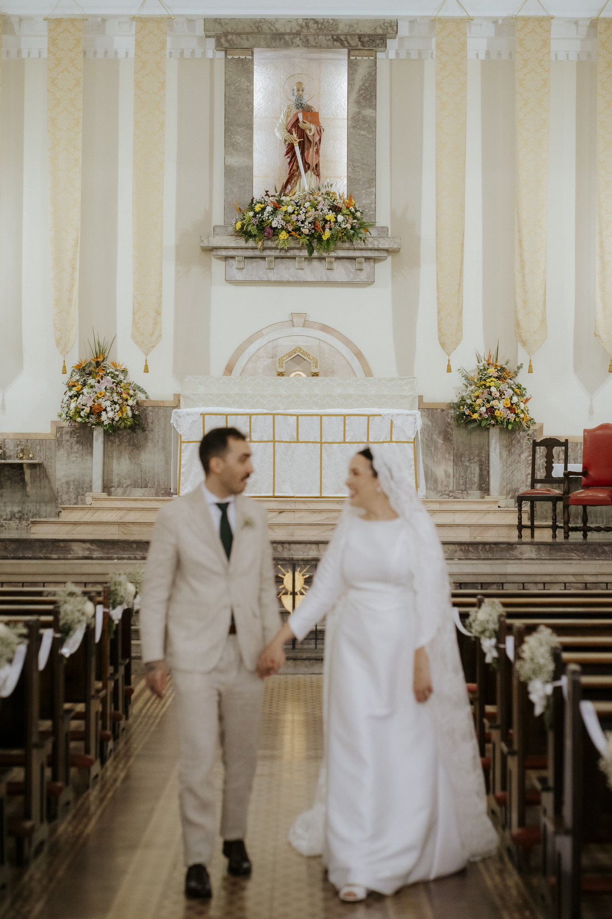 wedding, casamento, cerimônia religiosa, cerimônia católica, casamento católico, casamento tradicional, fotografia de casamento, casamento na igreja, casamento na igreja católica, fotos de noivos, Paróquia São Paulo Apóstolo, fotografia de casamento