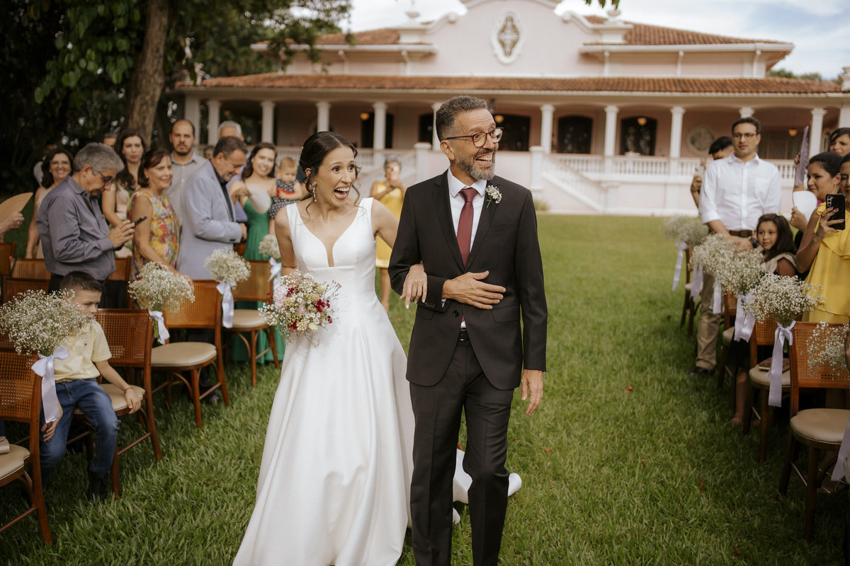 casamento, wedding, pré-wedding, casamento externo, casamento no campo, palacete monte alegre, casamento na fazenda, noiva radiante, noivos, casando num palacete, casando na fazenda, all star bordado, noiva de tênis