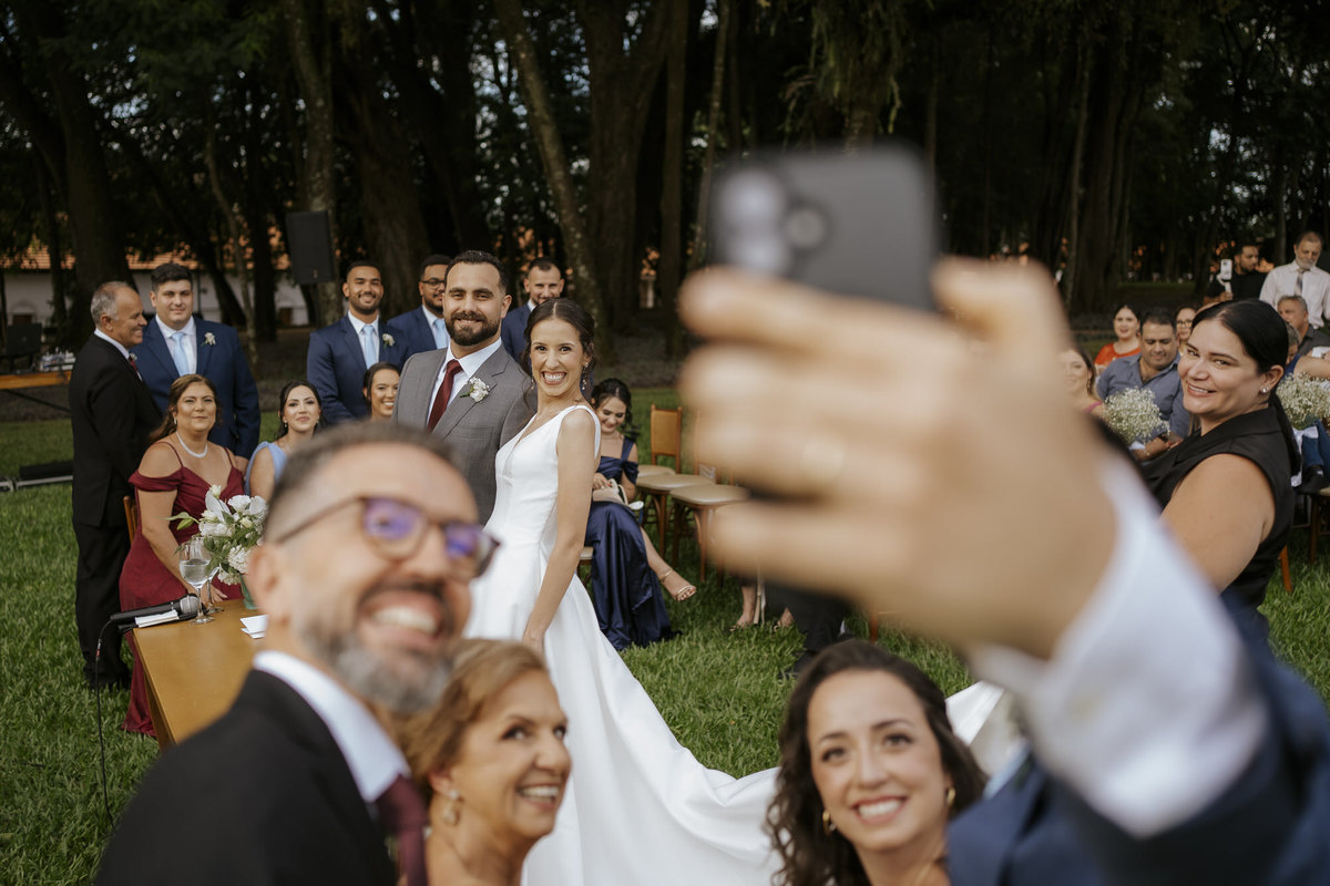 casamento, wedding, pré-wedding, casamento externo, casamento no campo, palacete monte alegre, casamento na fazenda, noiva radiante, noivos, casando num palacete, casando na fazenda, all star bordado, noiva de tênis