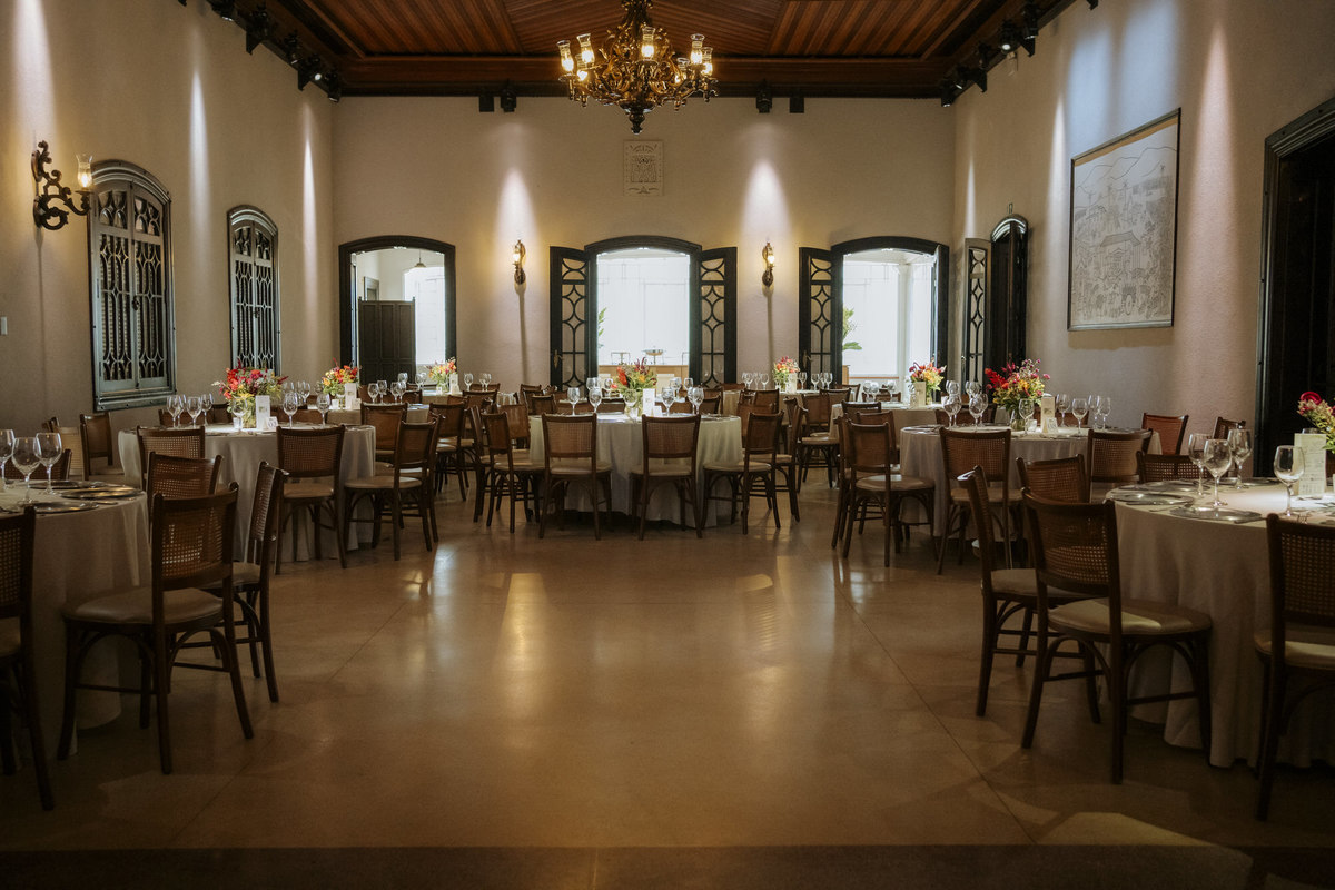 casamento, wedding, pré-wedding, casamento externo, casamento no campo, palacete monte alegre, casamento na fazenda, noiva radiante, noivos, casando num palacete, casando na fazenda, all star bordado, noiva de tênis