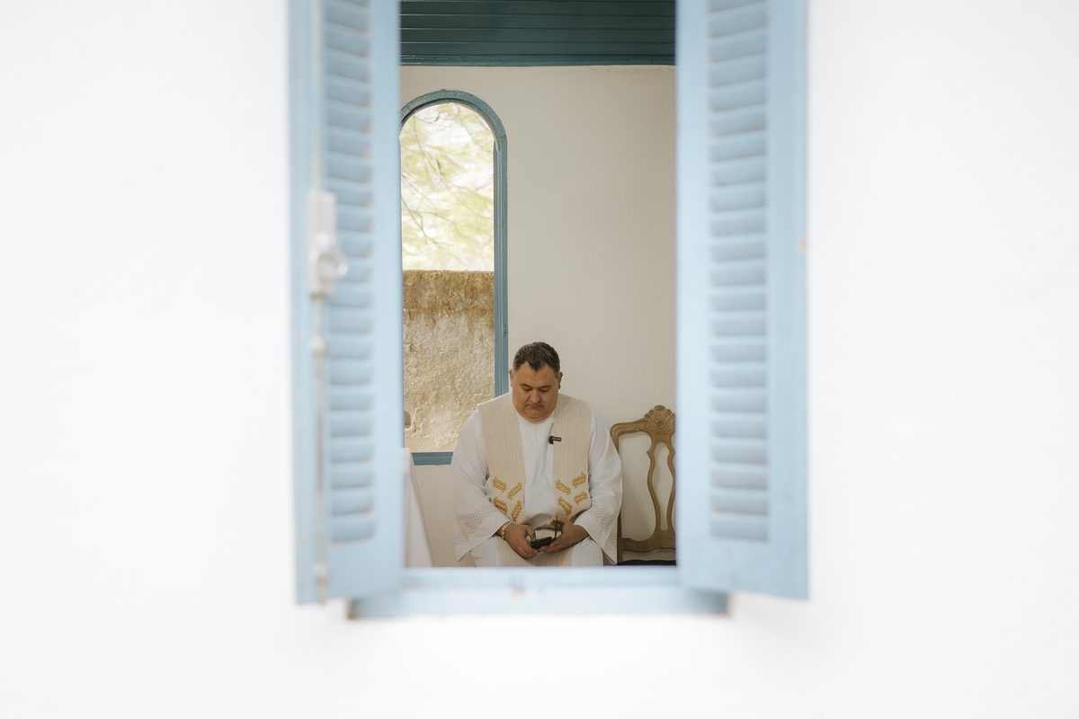 casamento em Ilhabela, vila salga, casamento à beira mar, casamento em capela, cerimônia íntima, cerimônia na praia, casamento na praia, casamento no vila salga, cerimônia pé na areia, duas cerimônias, duas vestidos de noiva, noiva na praia