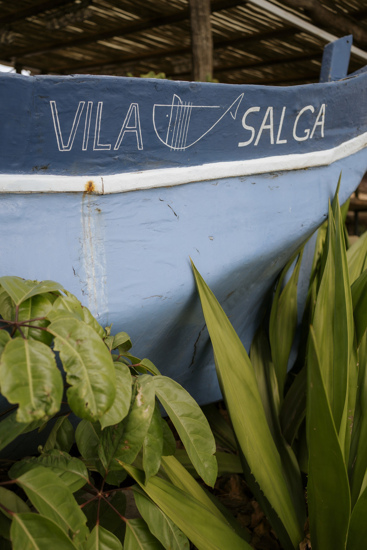 casamento em Ilhabela, vila salga, casamento à beira mar, casamento em capela, cerimônia íntima, cerimônia na praia, casamento na praia, casamento no vila salga, cerimônia pé na areia, duas cerimônias, duas vestidos de noiva, noiva na praia