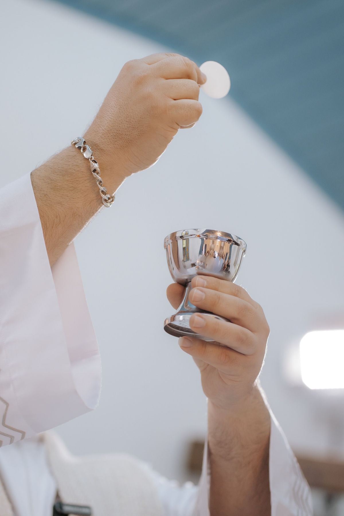 casamento em Ilhabela, vila salga, casamento à beira mar, casamento em capela, cerimônia íntima, cerimônia na praia, casamento na praia, casamento no vila salga, cerimônia pé na areia, duas cerimônias, duas vestidos de noiva, noiva na praia