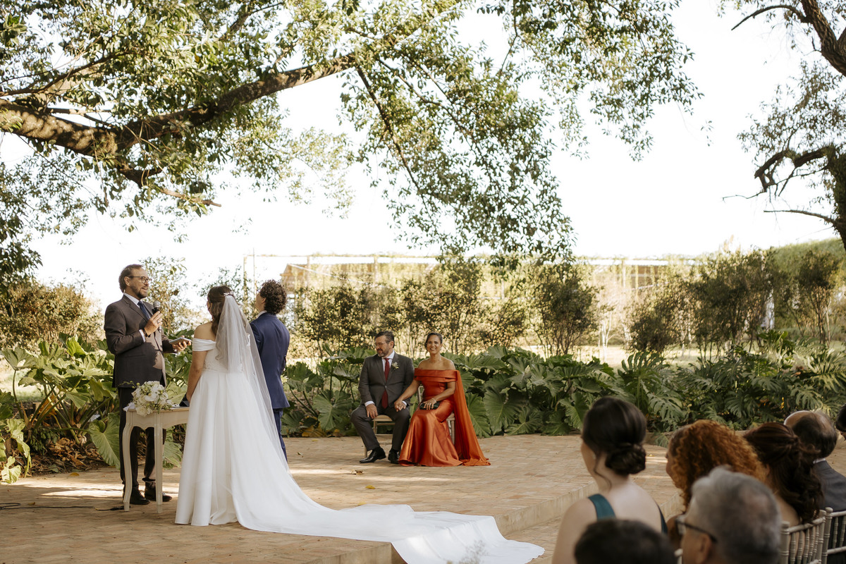 wedding, casamento, casamento externo, casamento ao ar livre, reserva maranhão,  dia da noiva, casamento embaixo de árvore, cerimônia embaixo de árvore, cerimônia ao ar livre, noivos, casamento em sorocaba