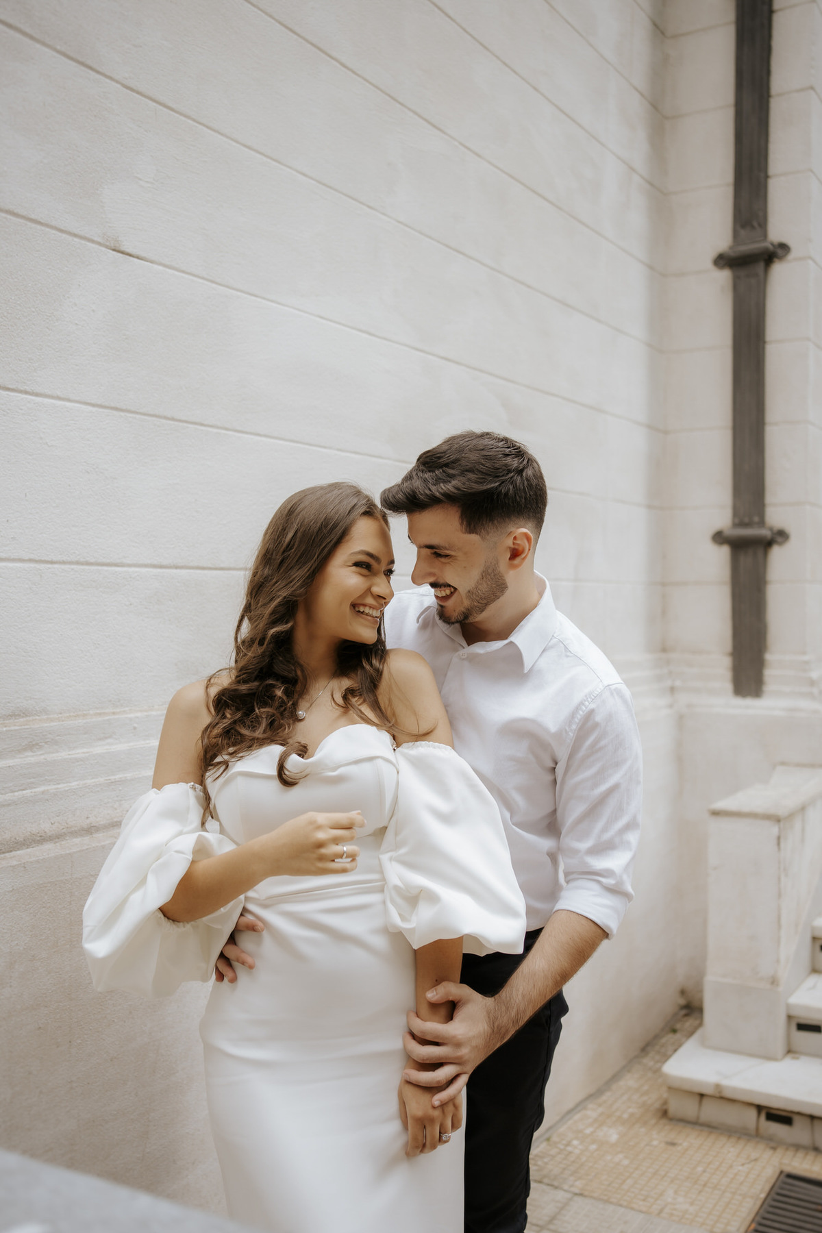 pré-wedding, wedding, ensaio de casal, ensaio fotográfico de casal, ensaio de casal na casa das rosas, casa das rosas, fotos de casal, ensaio fotográfico urbano e moderno