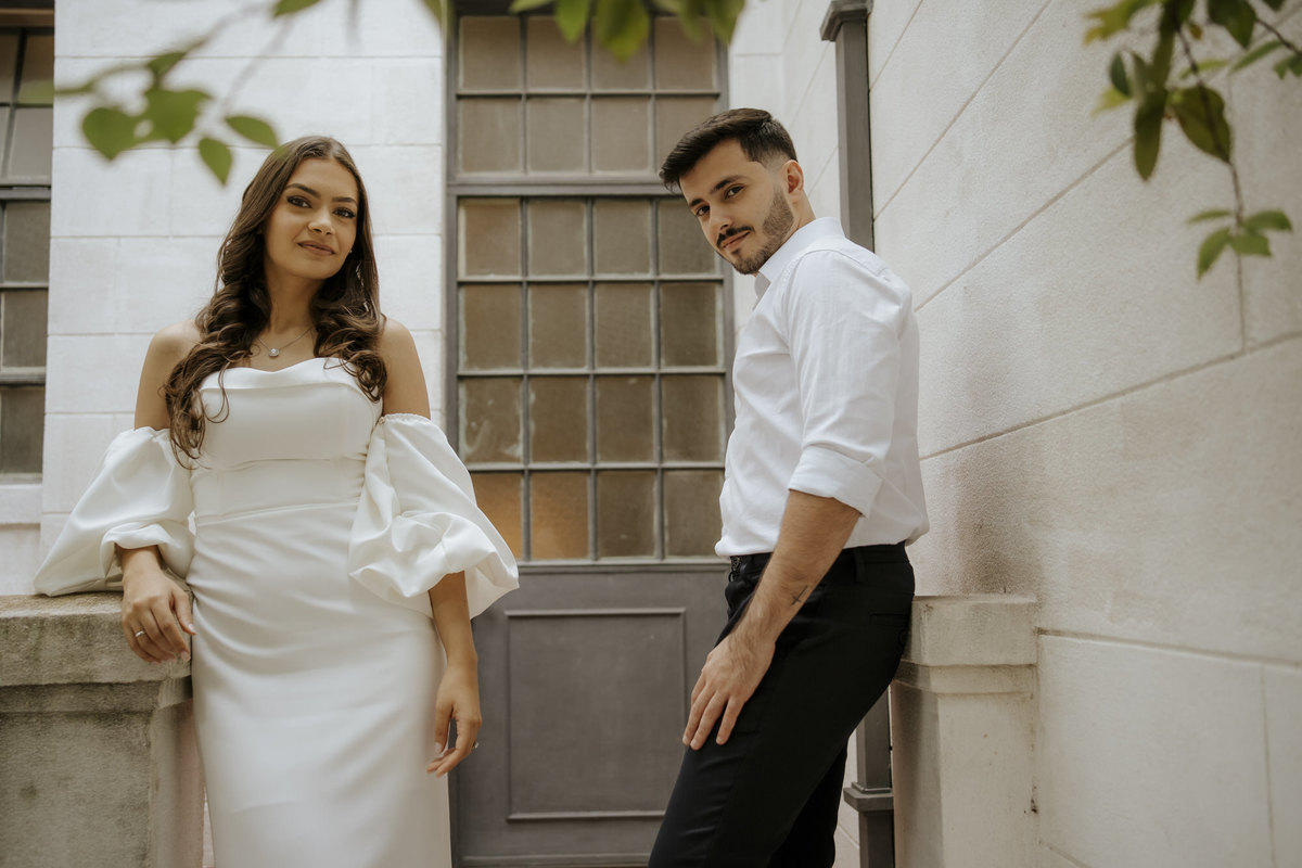 pré-wedding, wedding, ensaio de casal, ensaio fotográfico de casal, ensaio de casal na casa das rosas, casa das rosas, fotos de casal, ensaio fotográfico urbano e moderno