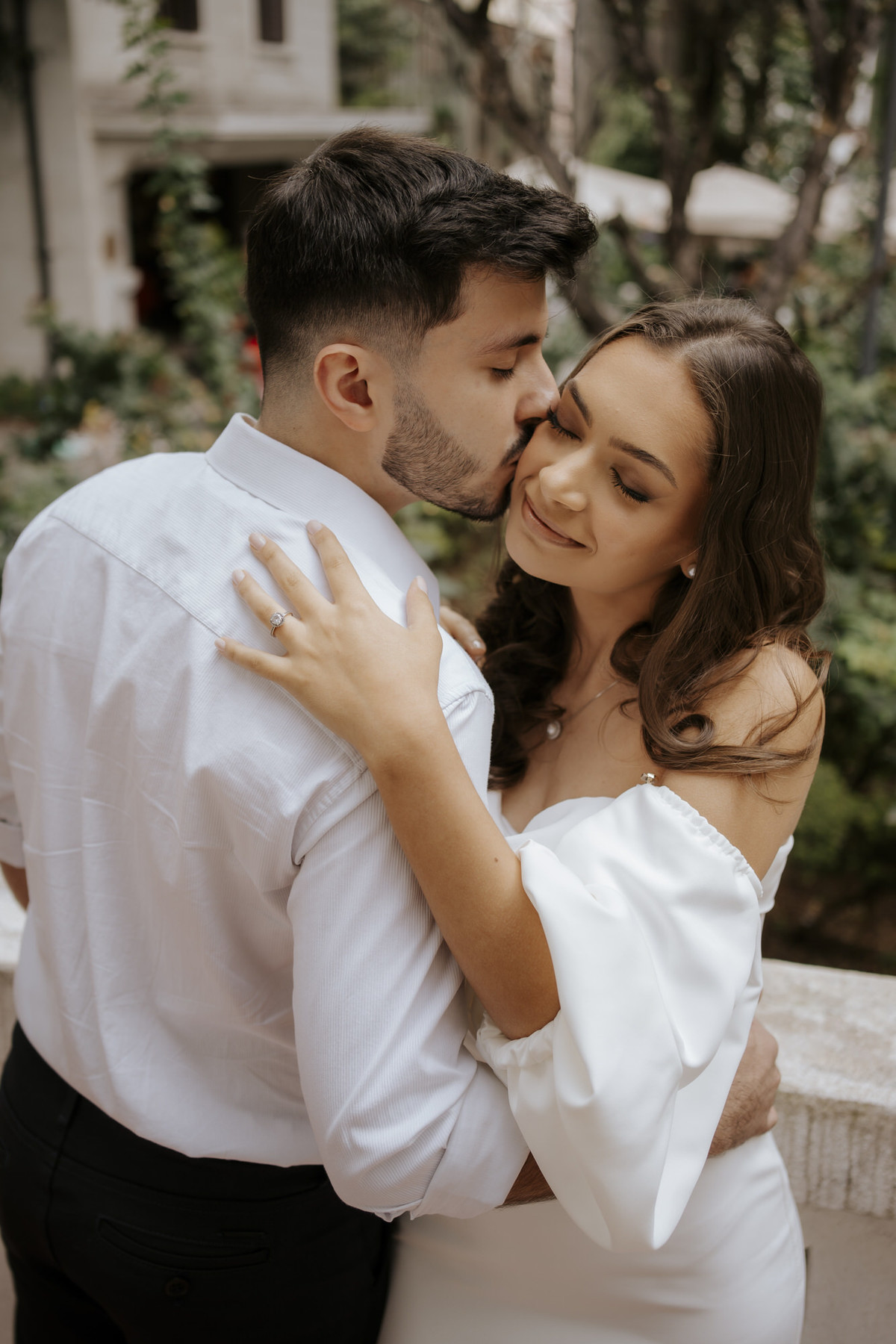 pré-wedding, wedding, ensaio de casal, ensaio fotográfico de casal, ensaio de casal na casa das rosas, casa das rosas, fotos de casal, ensaio fotográfico urbano e moderno