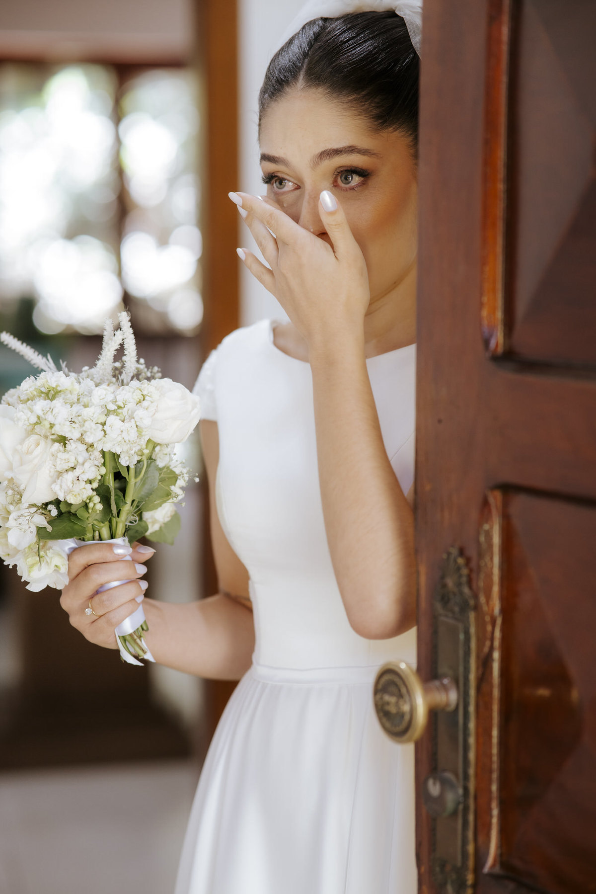 casamento ao ar livre, cerimônia externa, casamento no campo, vestido de noiva, dia da noiva, first touch, cerimônia religiosa, madrinhas de casamento, 