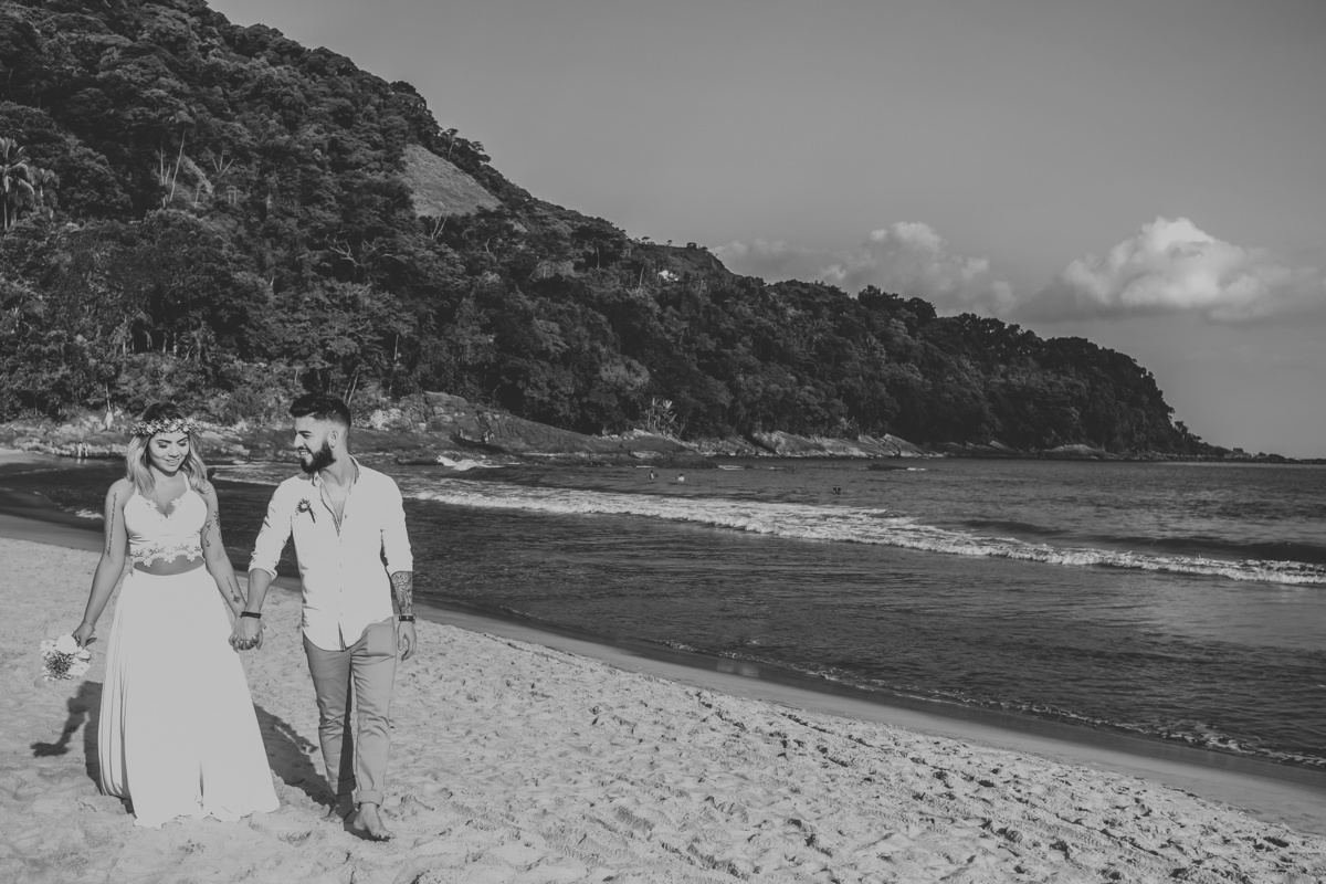 Ensaio pre-wedding Praia de São Pedro - Millena e Esthevan