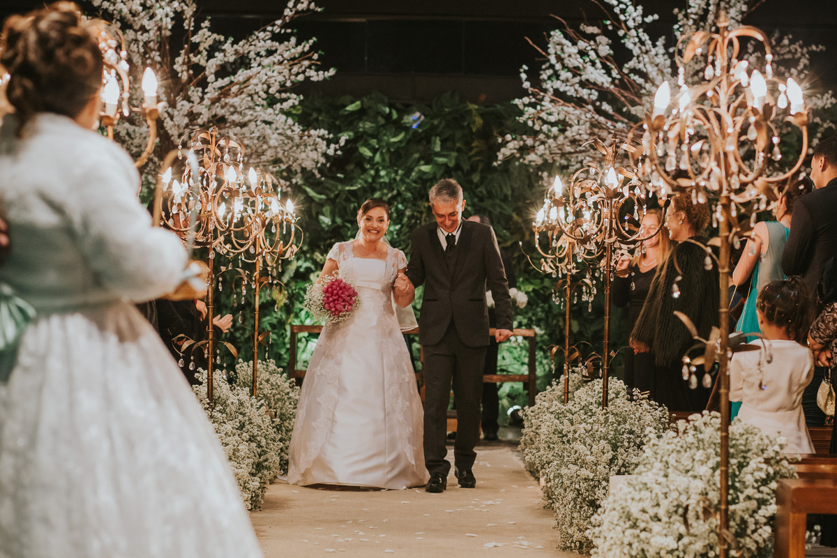 saída noivos casamento Sítio São Jorge Buffet e Eventos