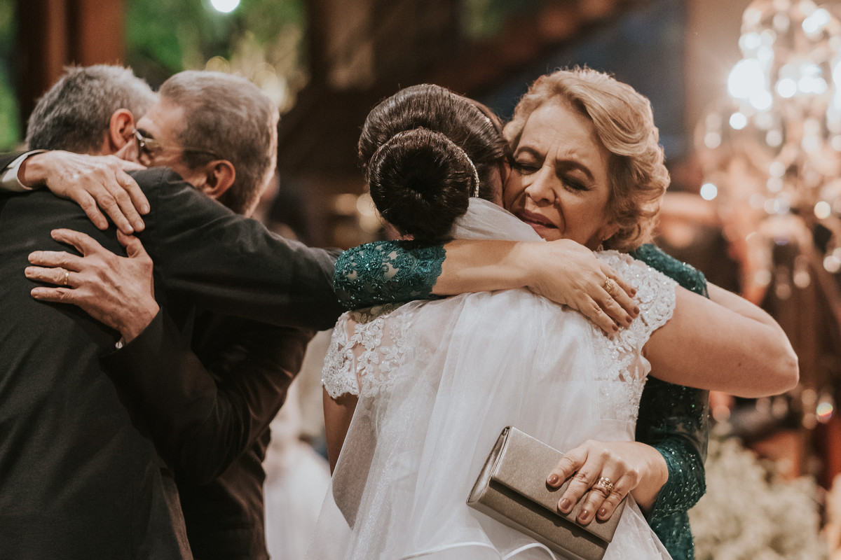 abraços pais do noivo casamento Sítio São Jorge Buffet e Eventos