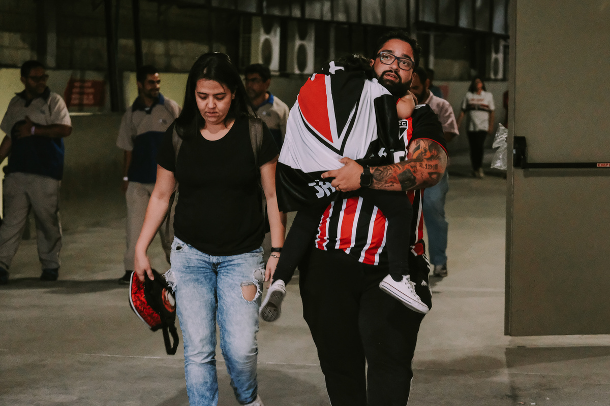 Duda dormiu Ensaio família Martins Estádio do Morumbi