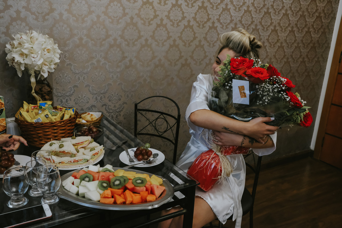 noivo mandou flores para noiva dia da noiva Cleide Kayo  casamento millena e esthevan