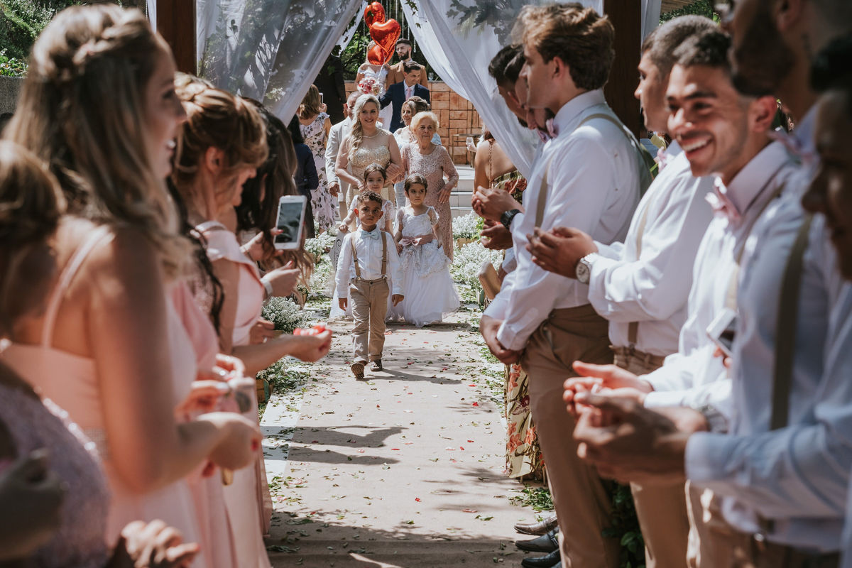 corredor  Espaço Verde casamento Millena e Esthevanc