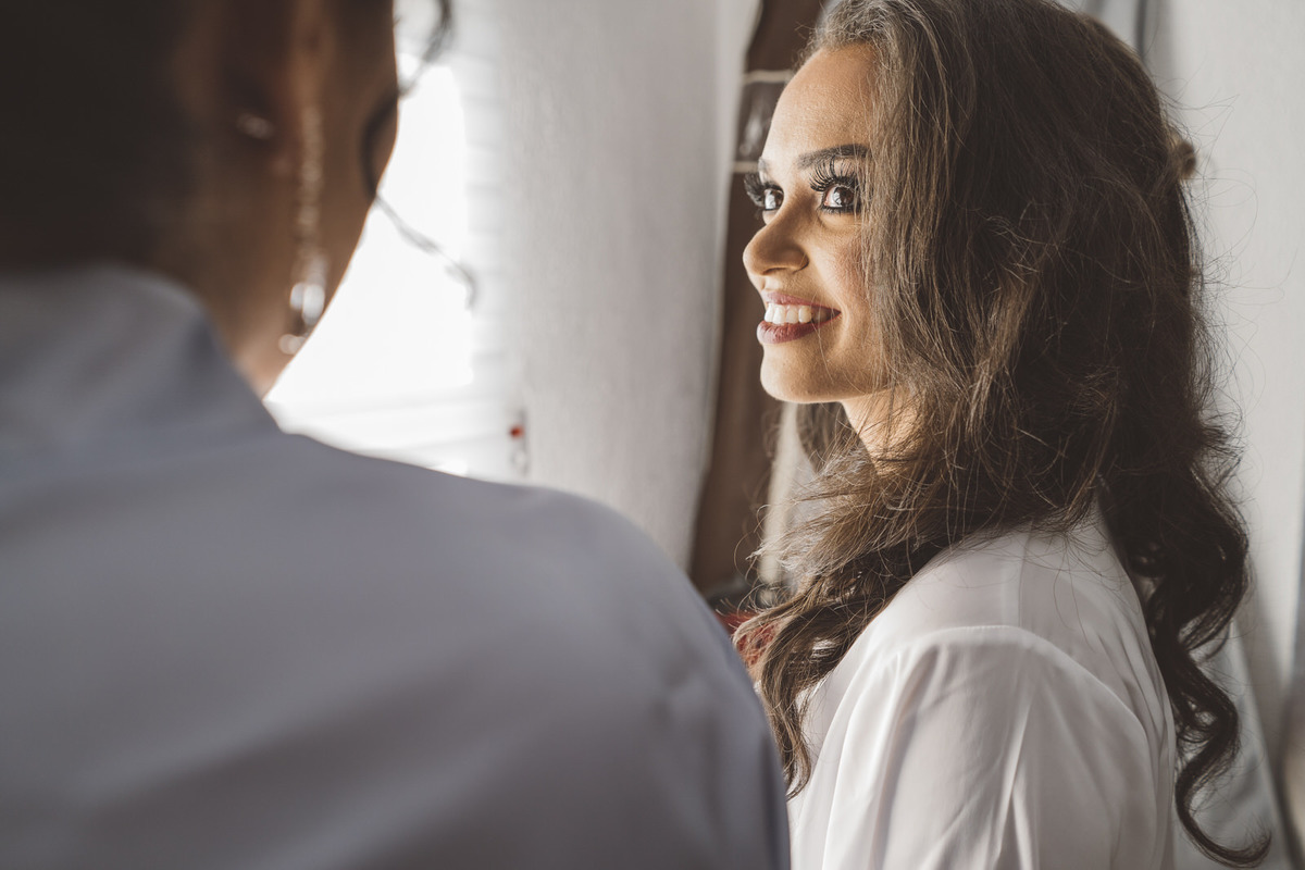 noiva com amigas casamento Jiuvan e Thuany Recanto Santa Rita
