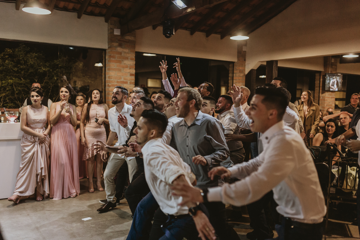 jogando o sapo Casamento Espaço Vista Verde