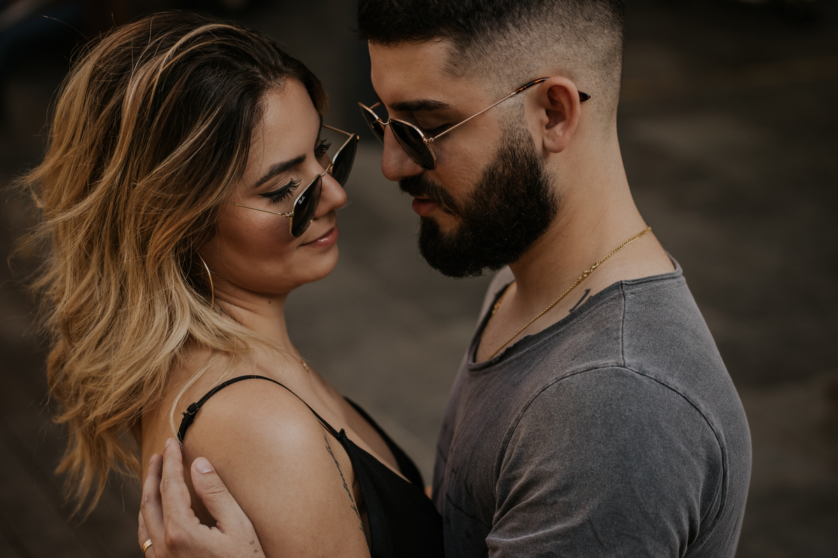 Ensaio fotográfico urbano, Av. Paulista, casal cool, casal style, casal tatto, tatto, fotos, urbano