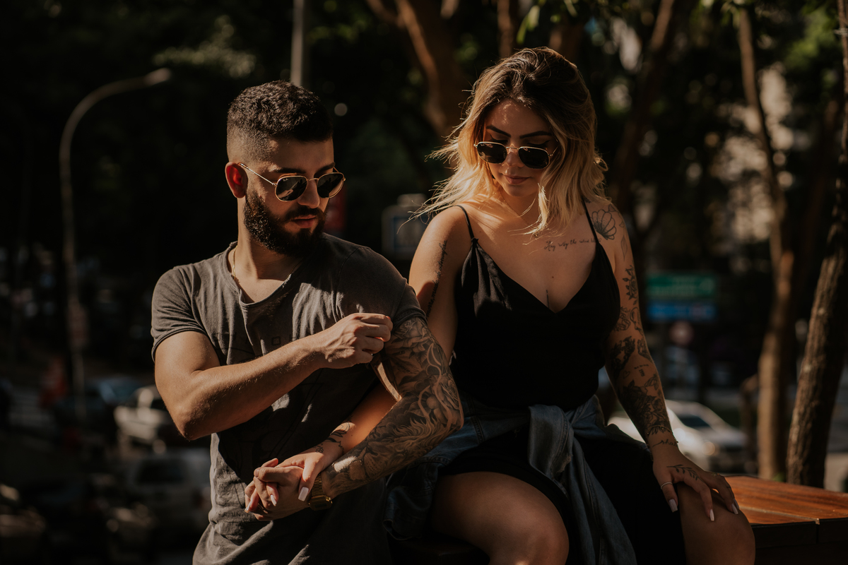 Ensaio fotográfico urbano, Av. Paulista, casal cool, casal style, casal tatto, tatto, fotos, urbano