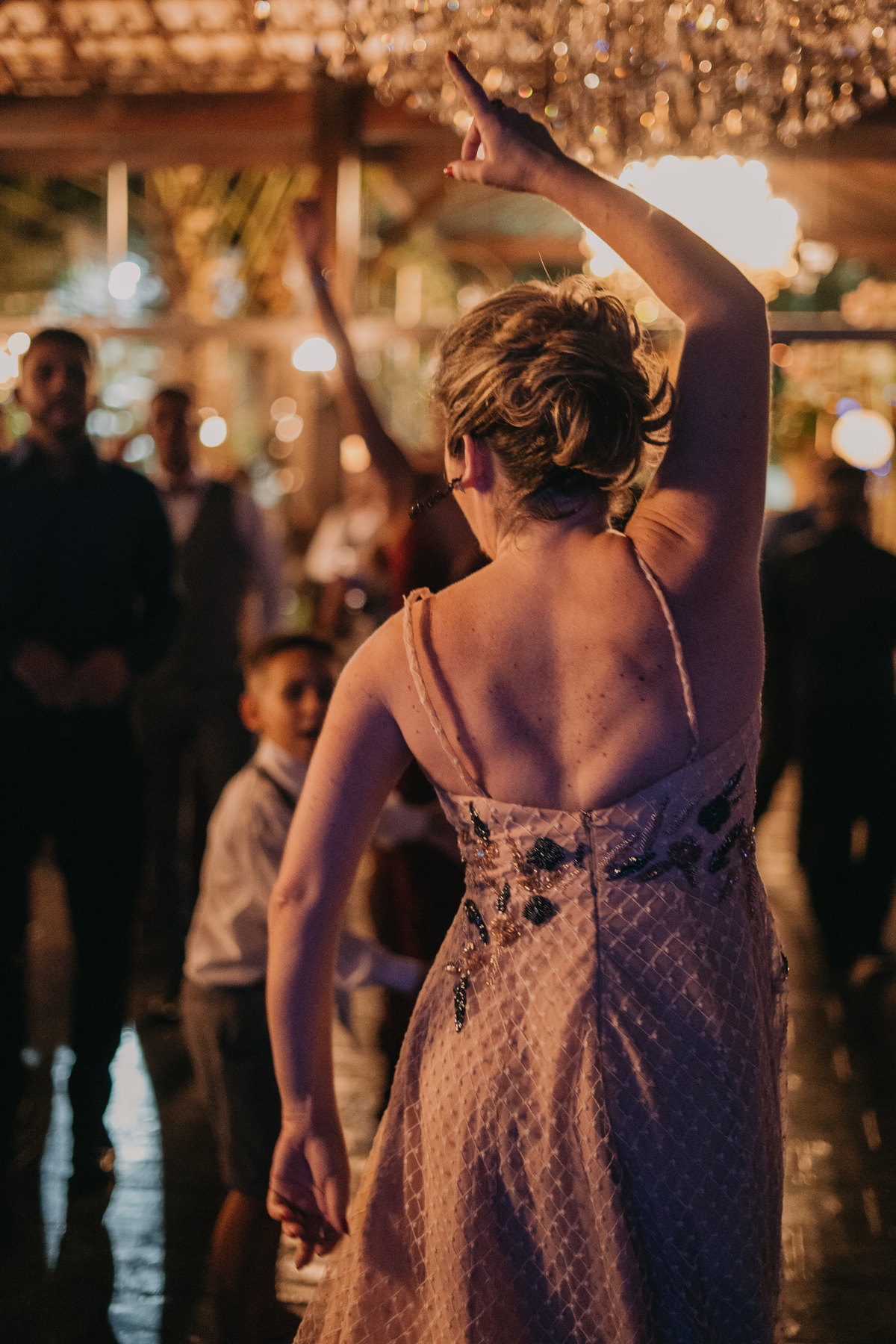 mãe da noiva dançando recanto santa rita