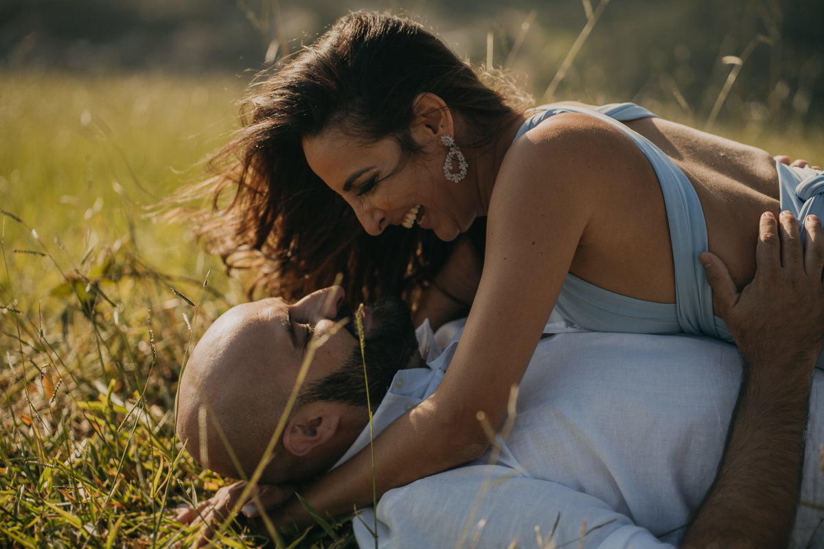 ensaio pré-wedding morro do capuava casal noivos